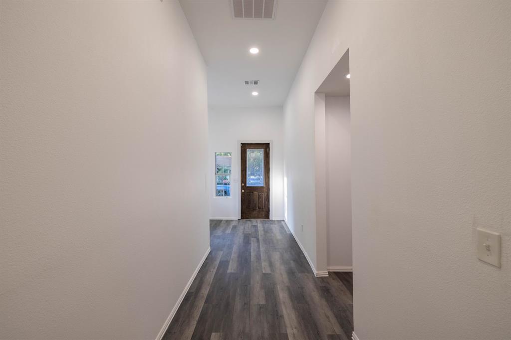 415 W 7th Street