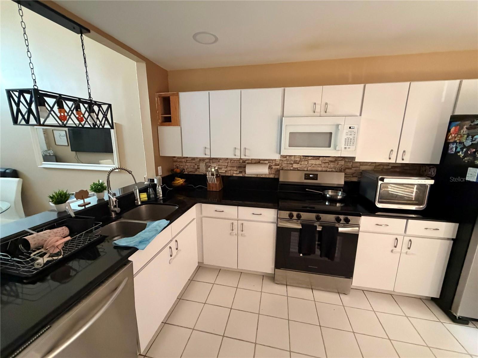 7380 Pinewalk Drive S 37-8