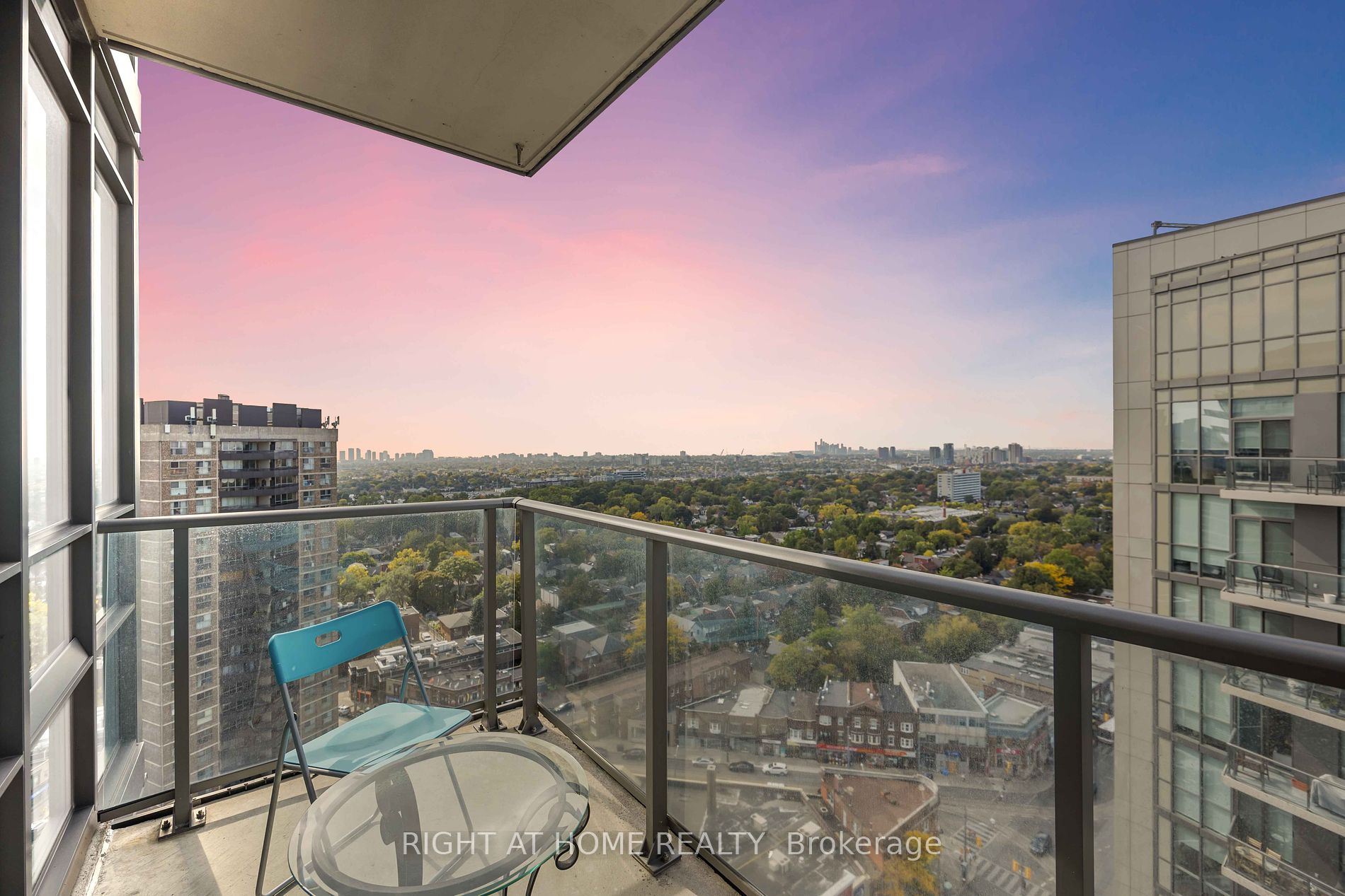 500 W St Clair Ave 1901