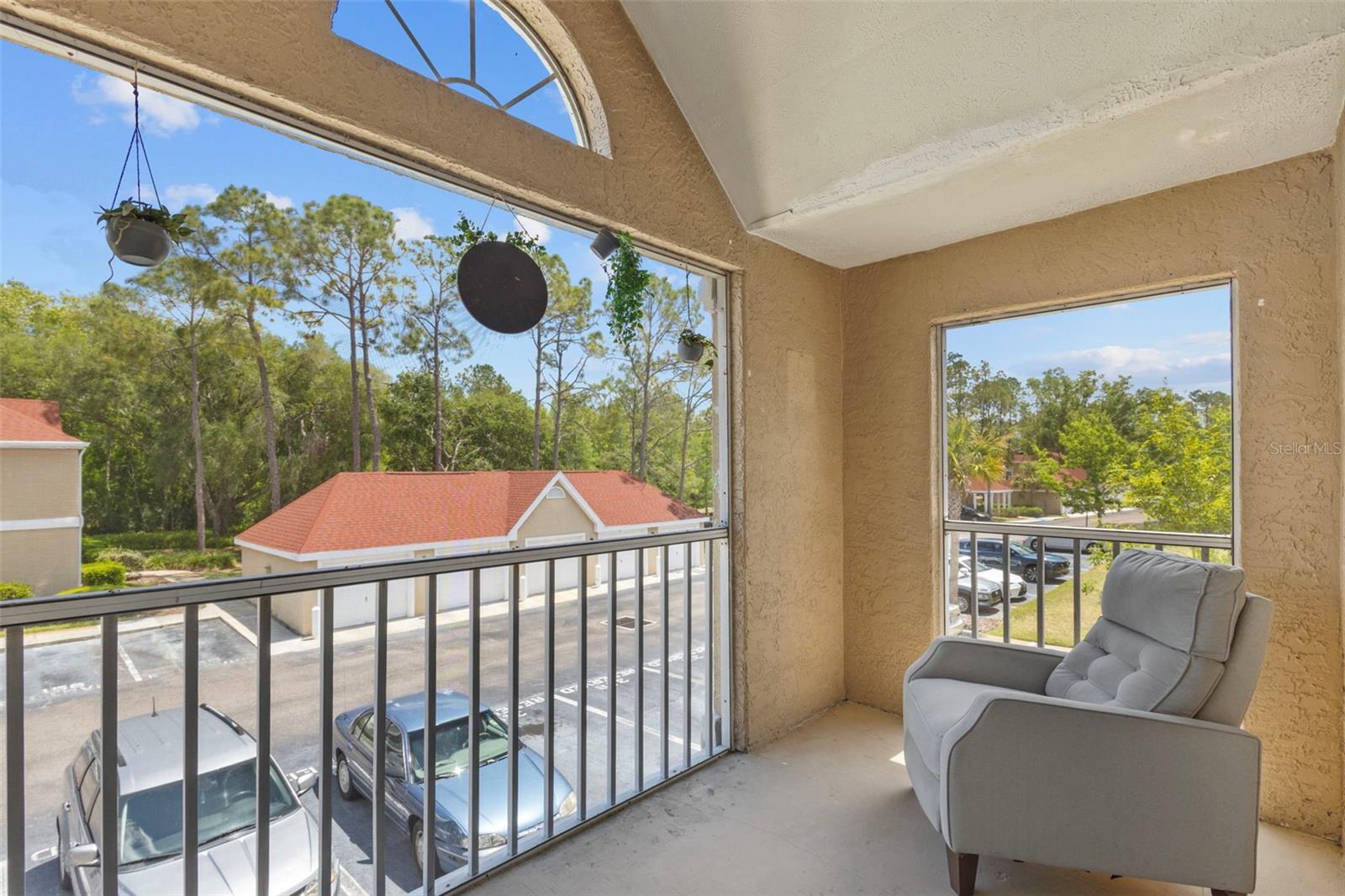9481 Highland Oak Drive 305