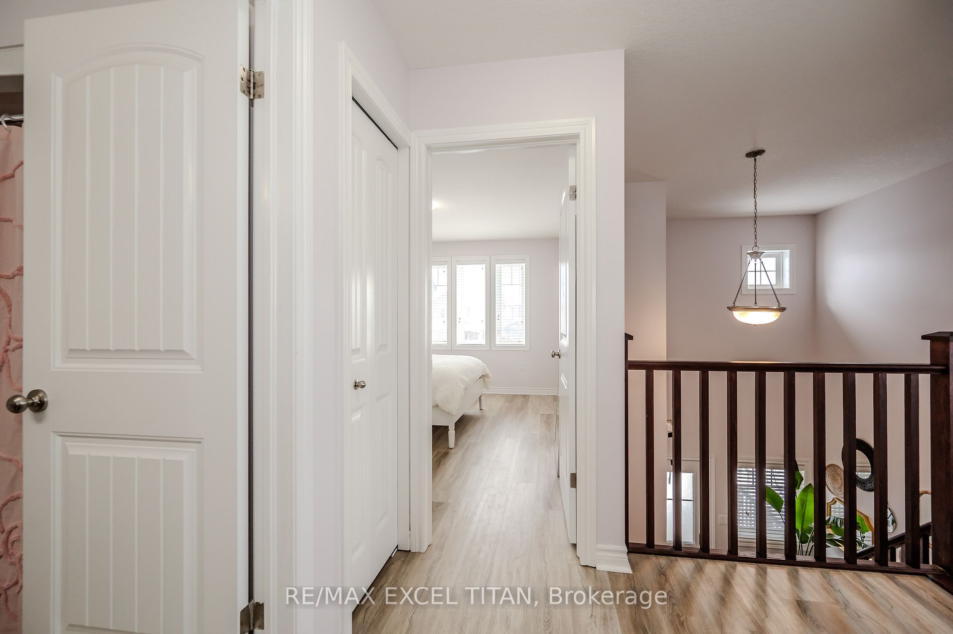 561 Isaiah Cres