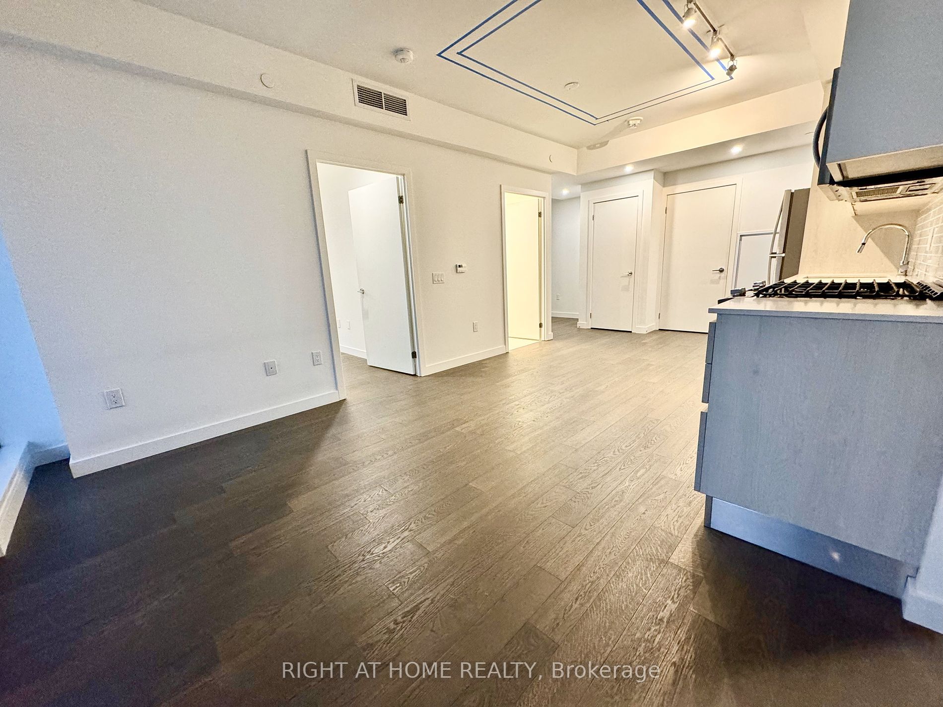 2A Church St St 2206