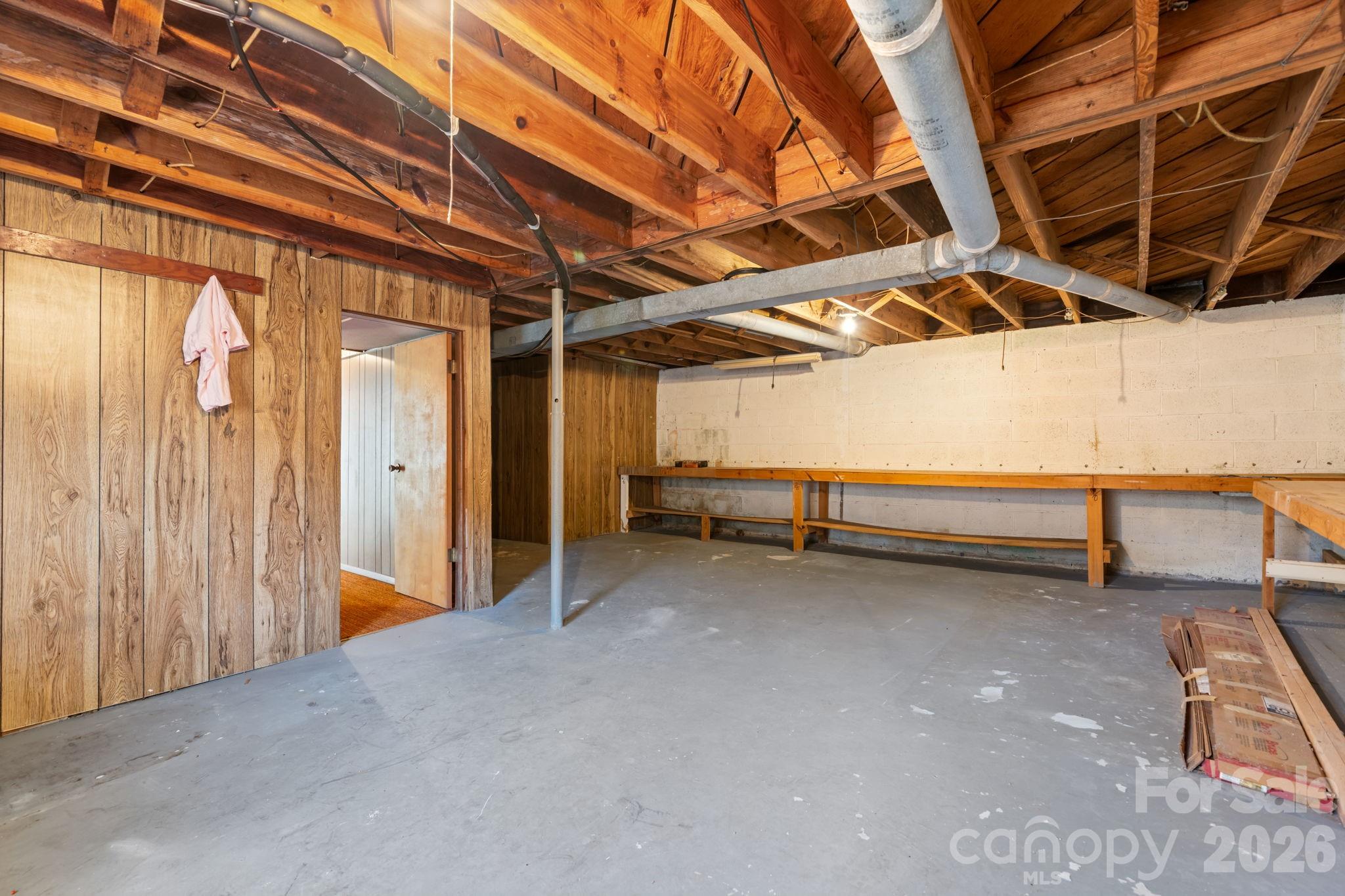 1306 Delwood Drive SW