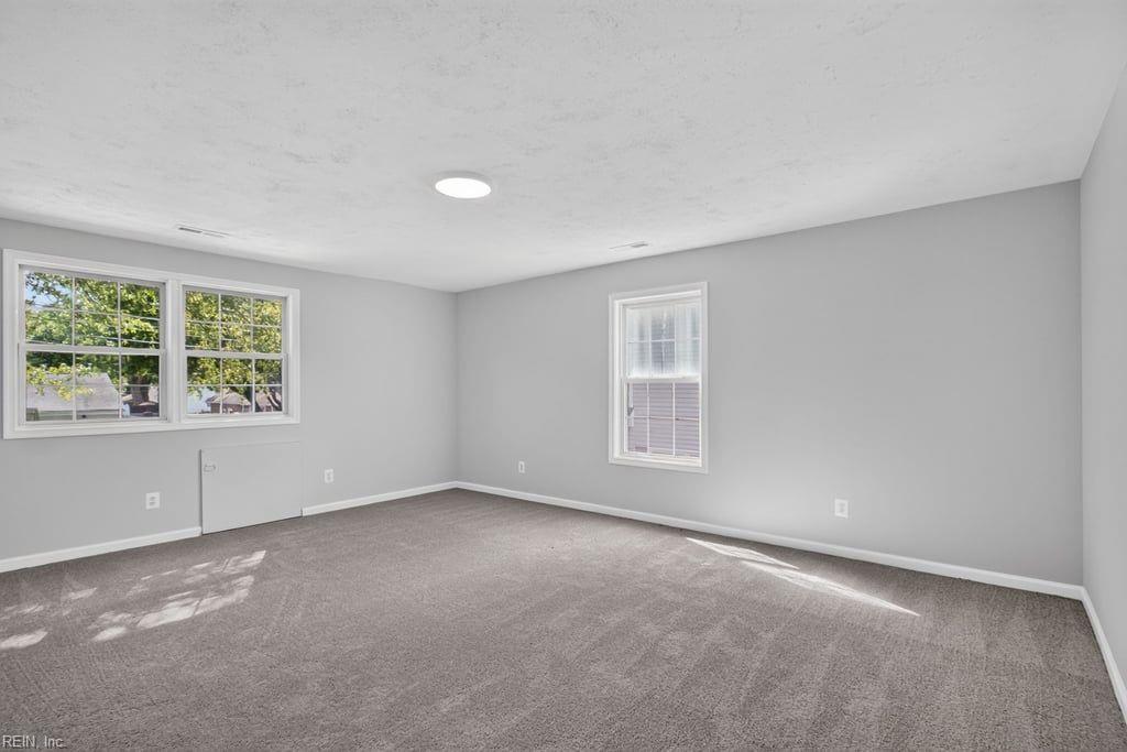 1337 Walnut Avenue
