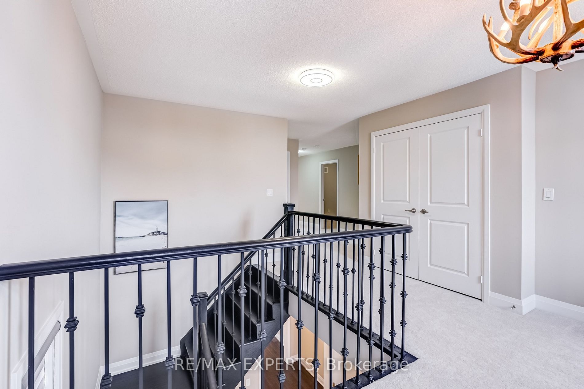 58 Frank Kelly Dr