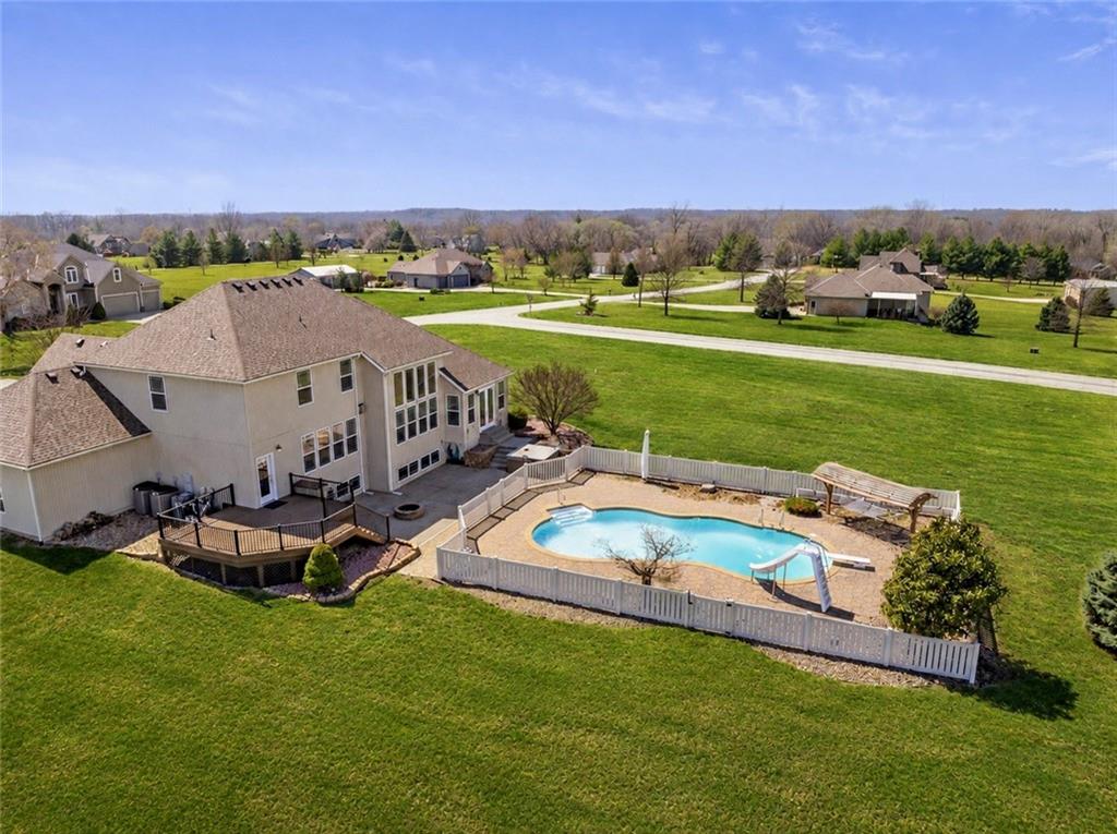 24611 Woodland Circle