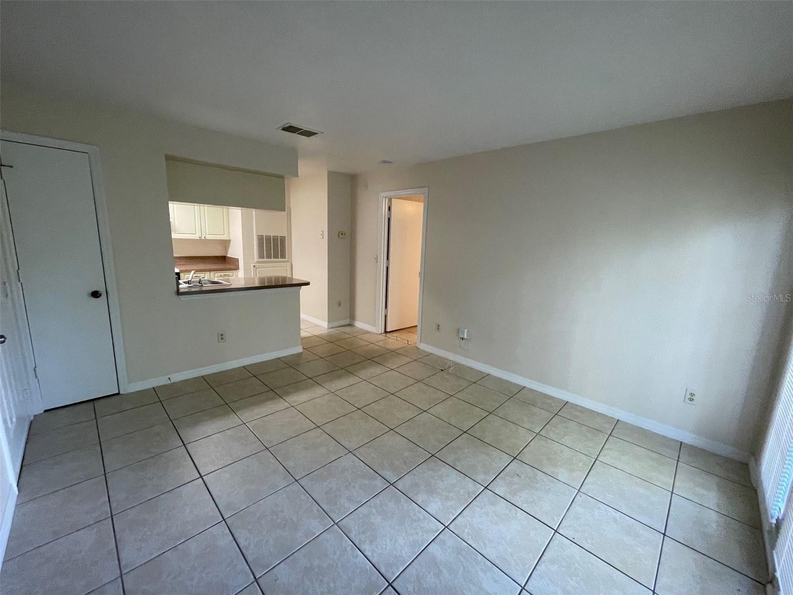 2550 N Alafaya Trail 10207