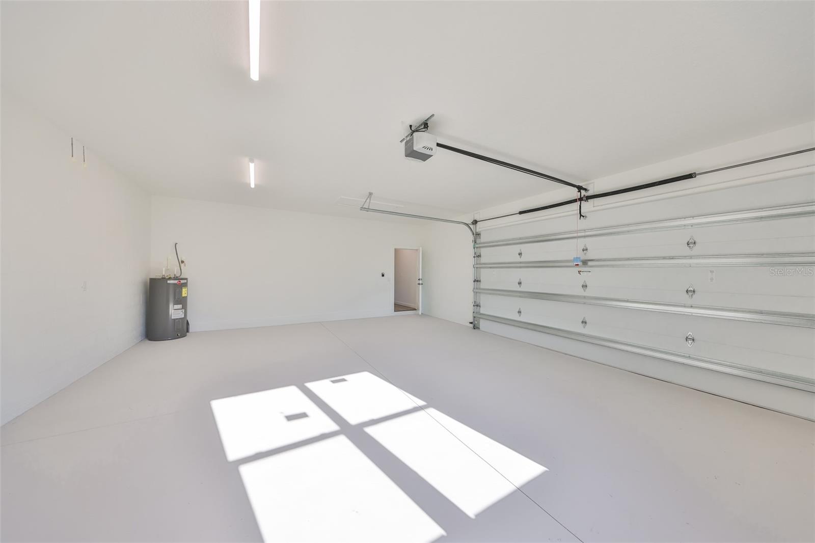 5923 22nd Avenue Drive E