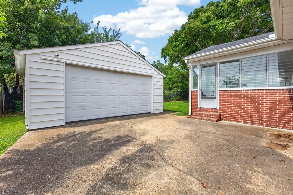 2708 Heutte Drive