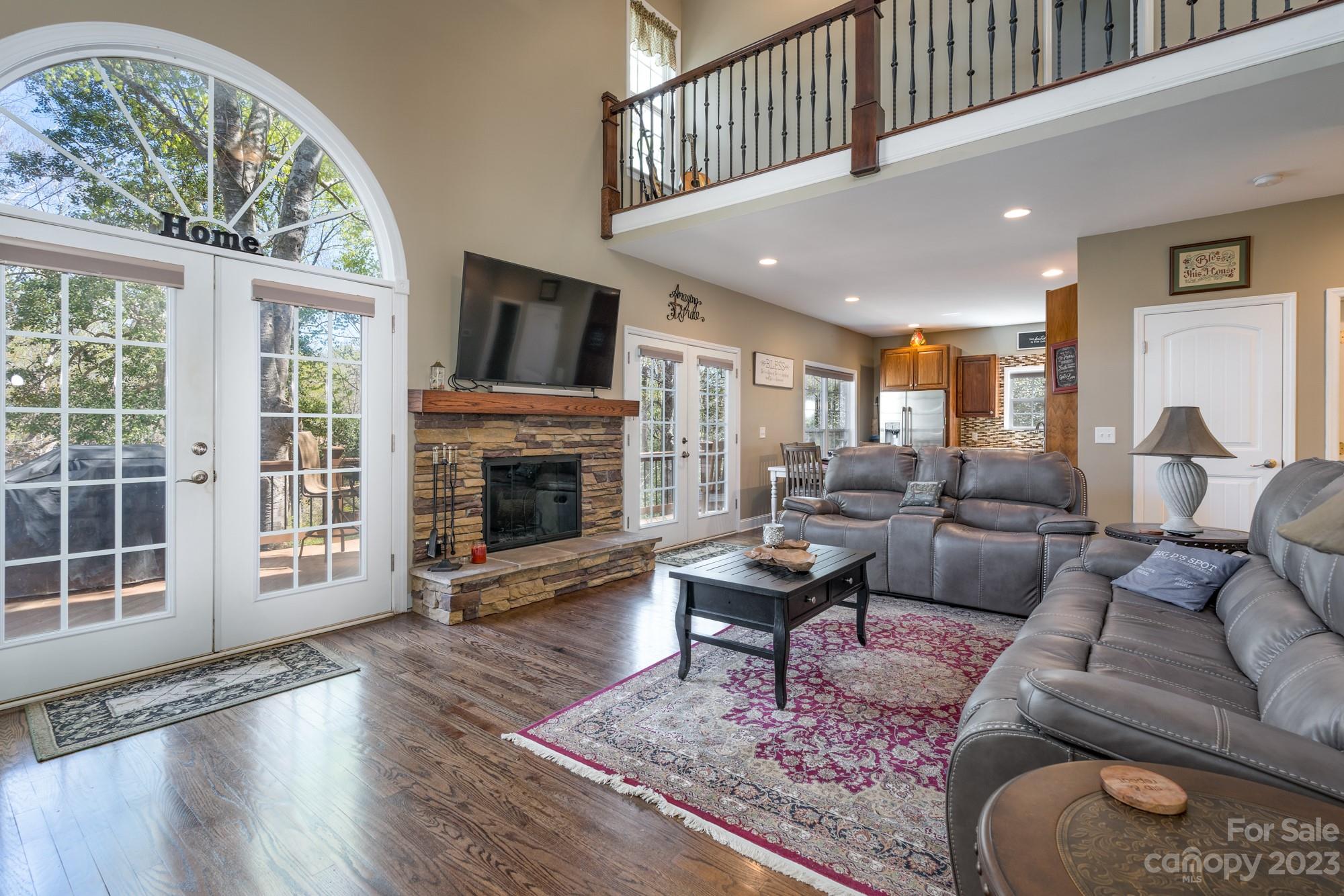 1142 Island Creek Drive