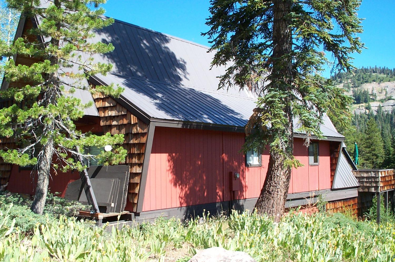 735 Bloods Ridge Road