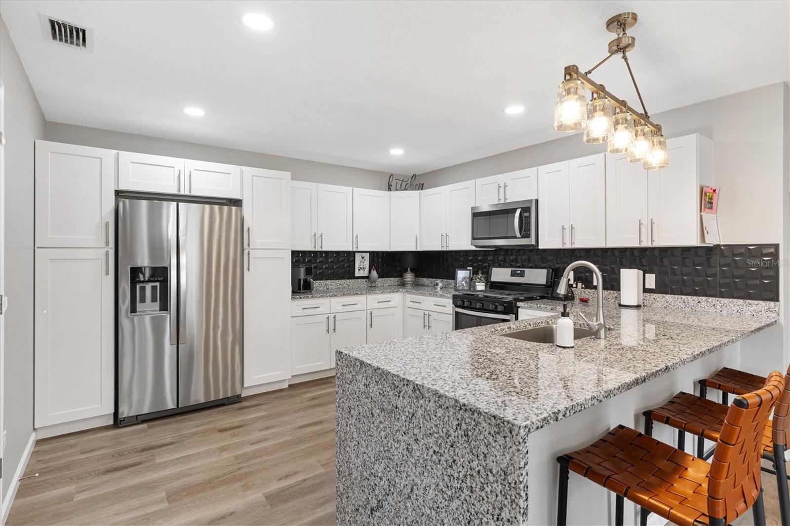 2737 Craven Way