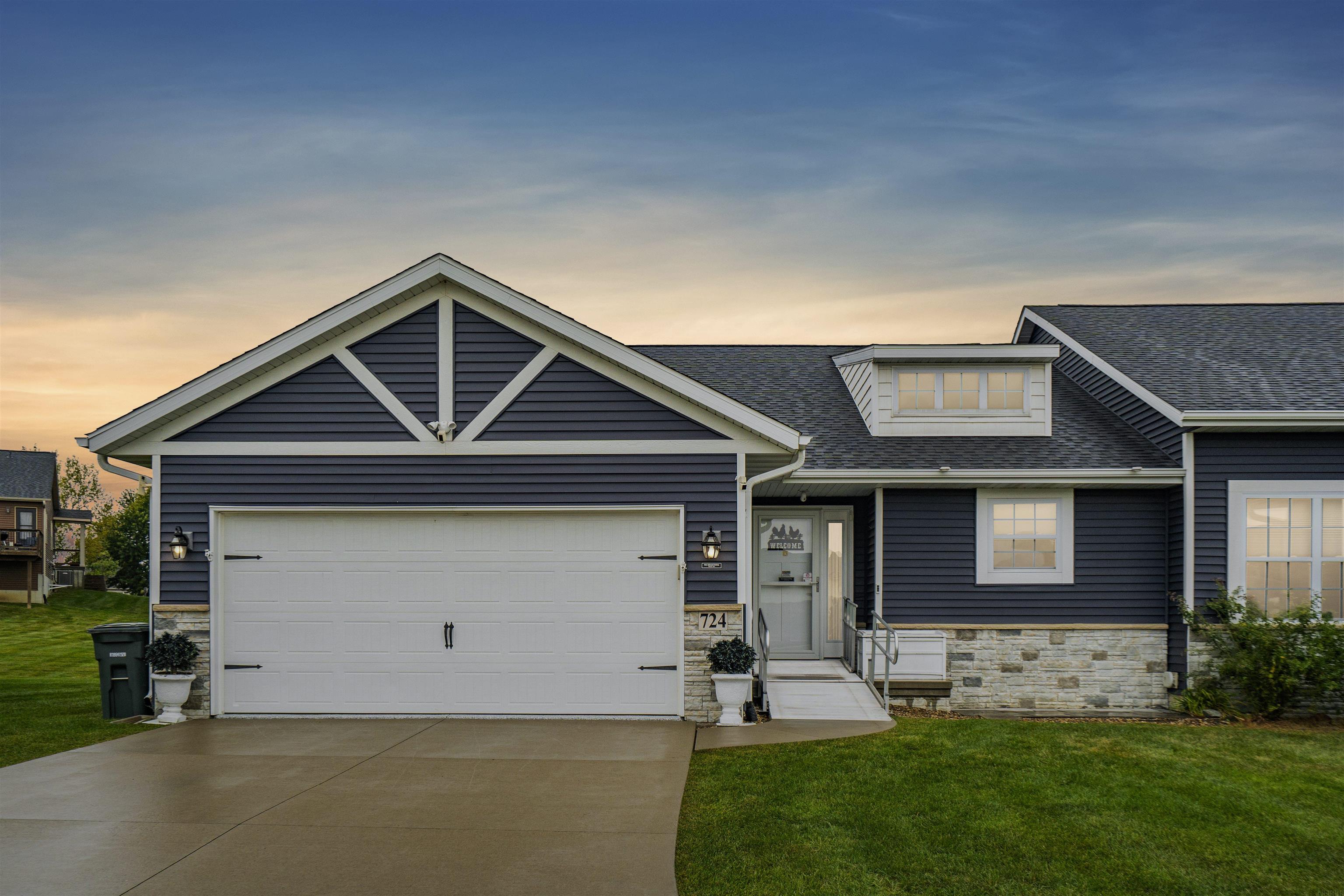 724 Grindstone Circle