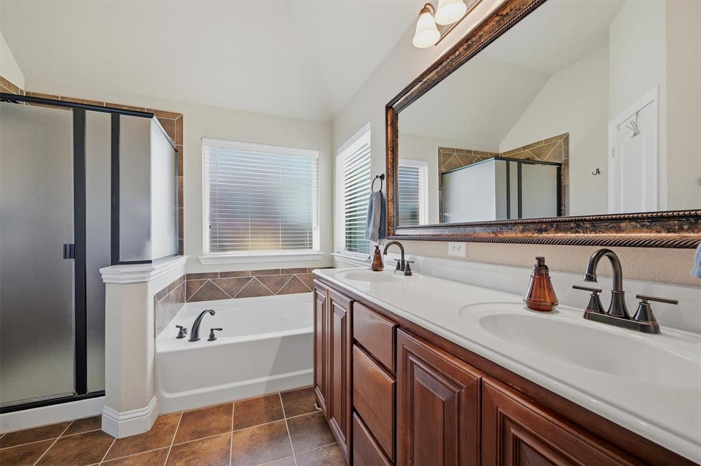 4612 Liberty Hill Trail