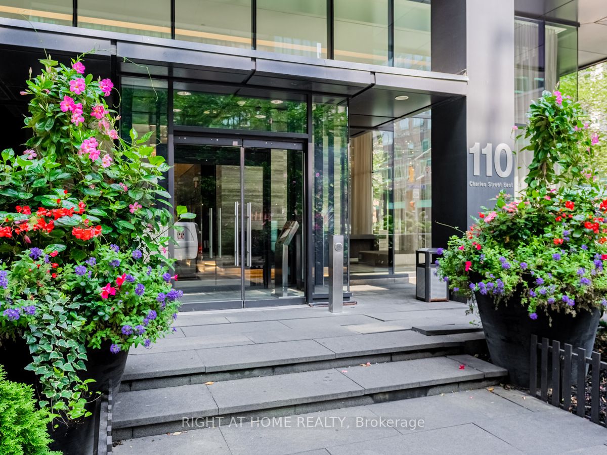 110 E Charles St 1508