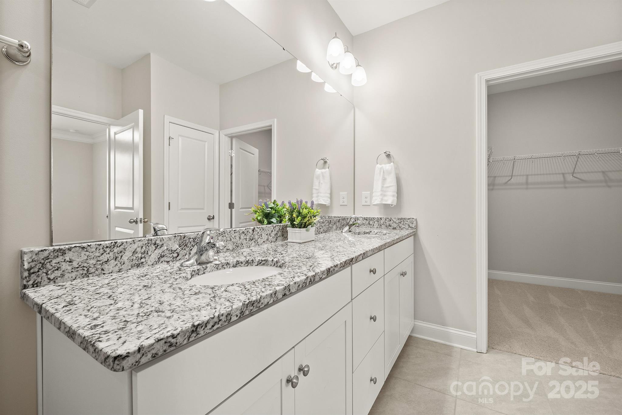 3692 Summer Haven Drive