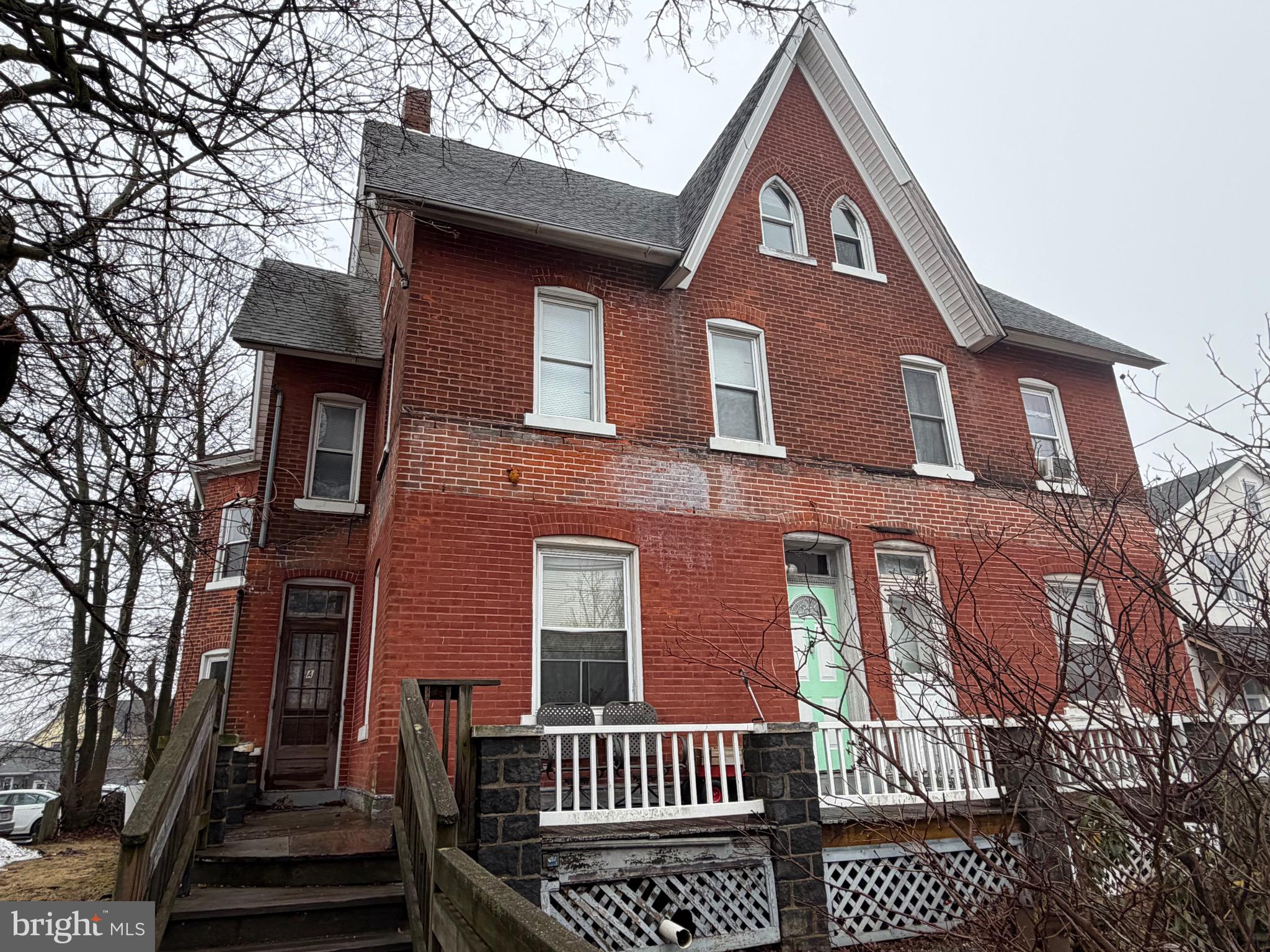 107 SMain St  