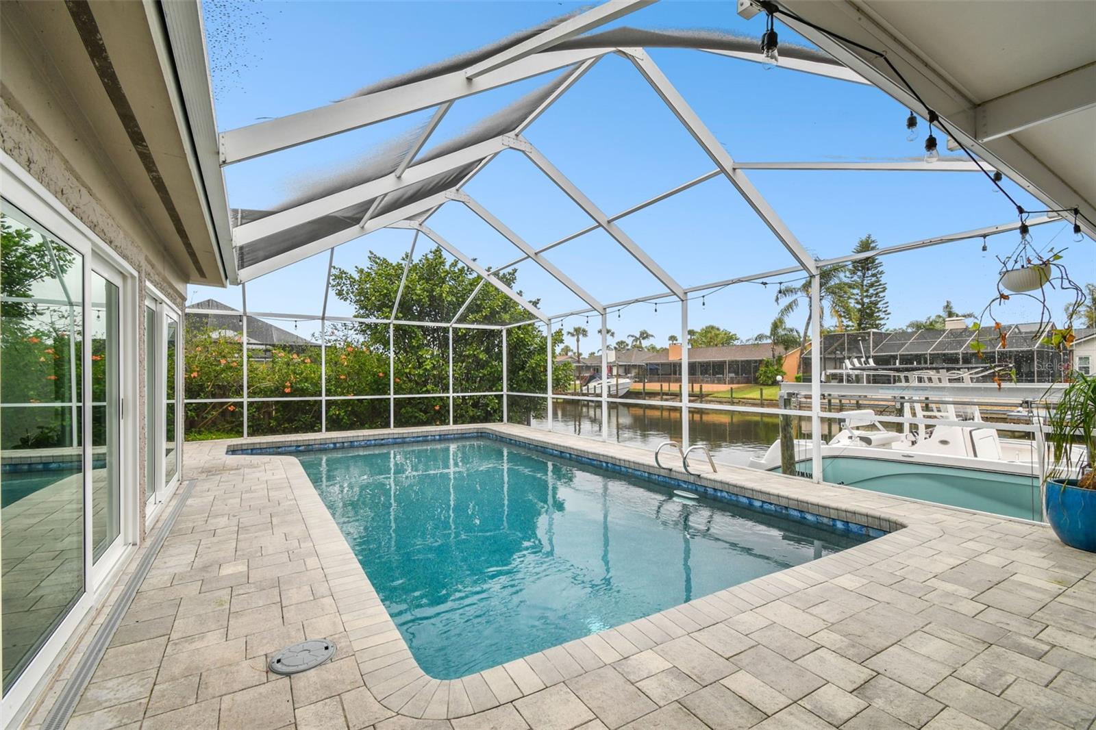 6109 Schooner Way