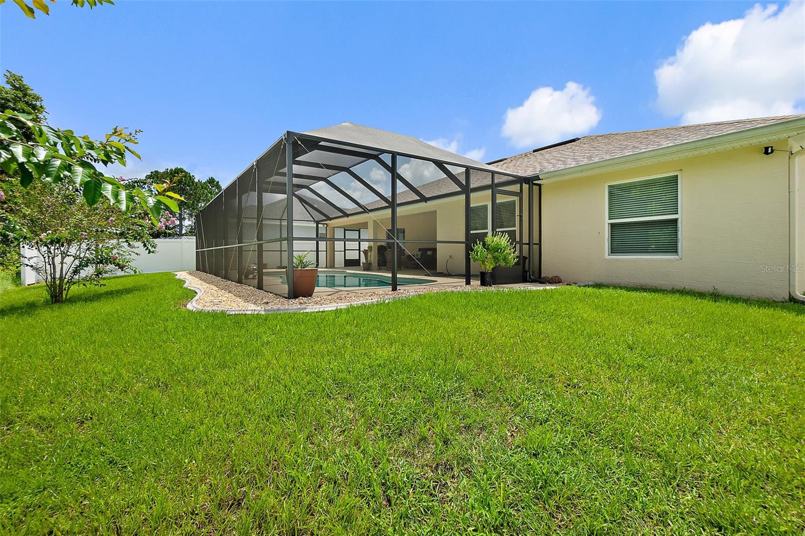35 Fernmill Lane