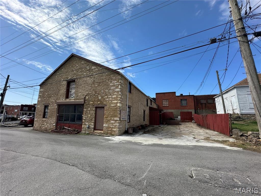 319 N Main Street