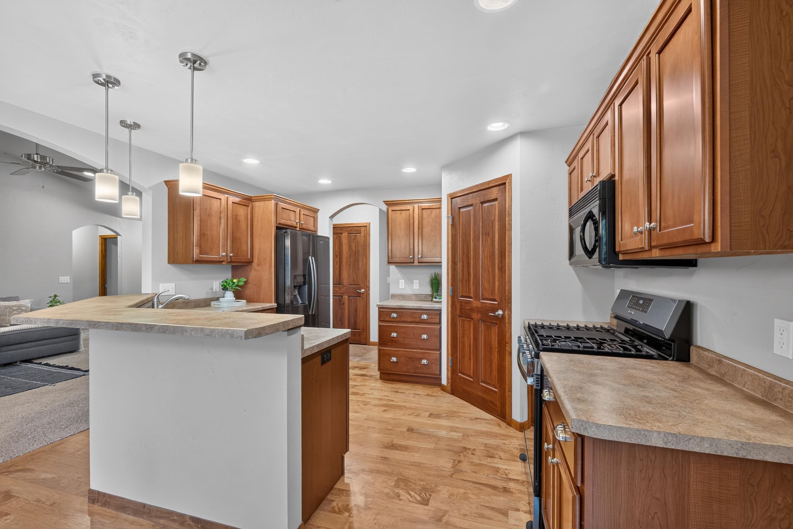 3875 Duchess Lane
