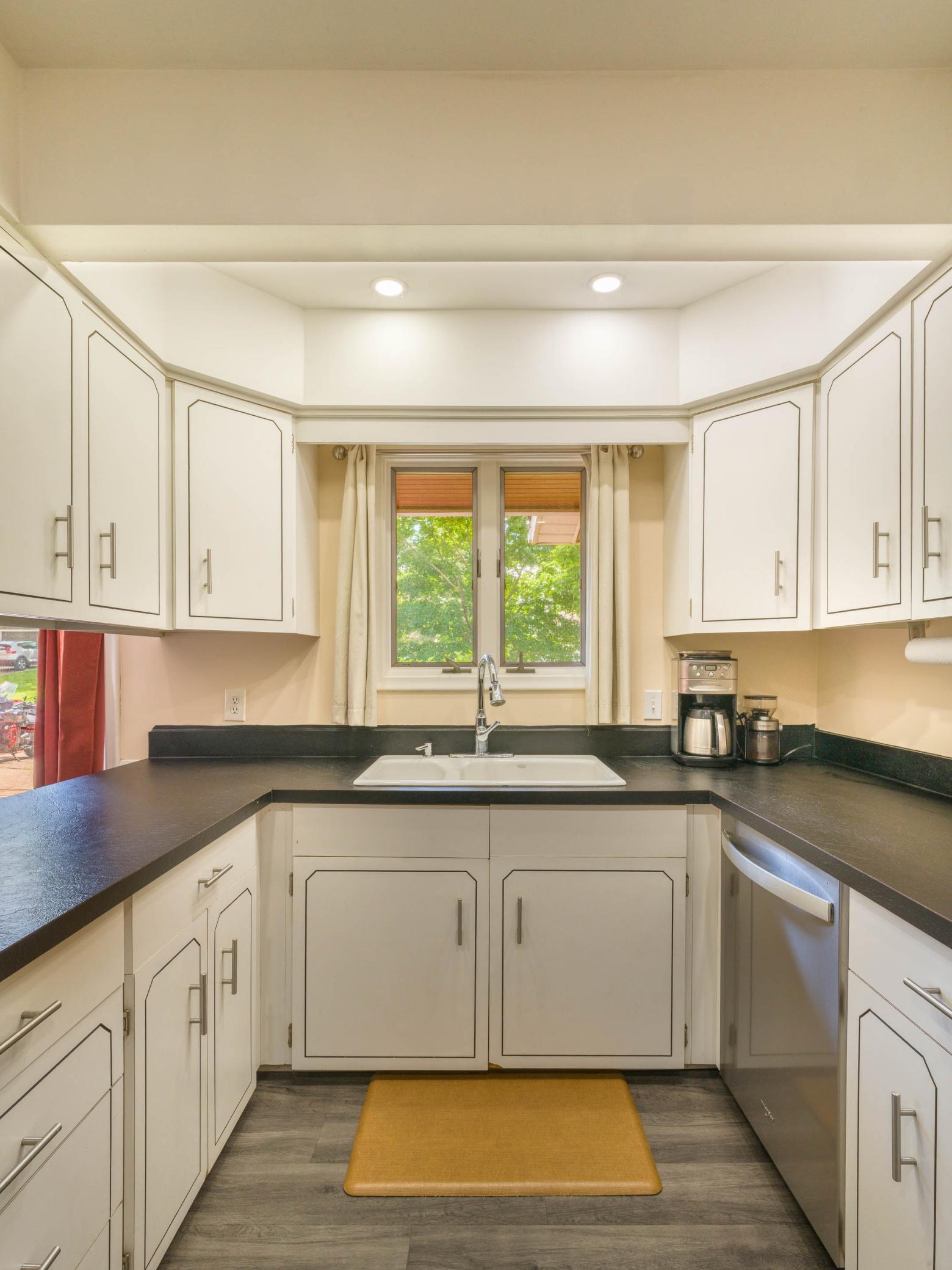 8000 W 26th Street