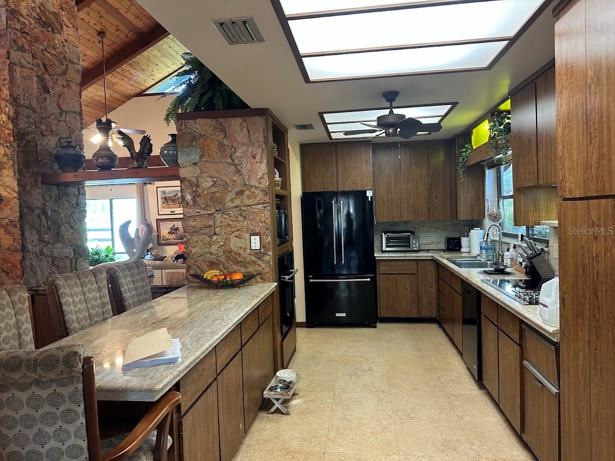 8550 NW 136th Avenue Road