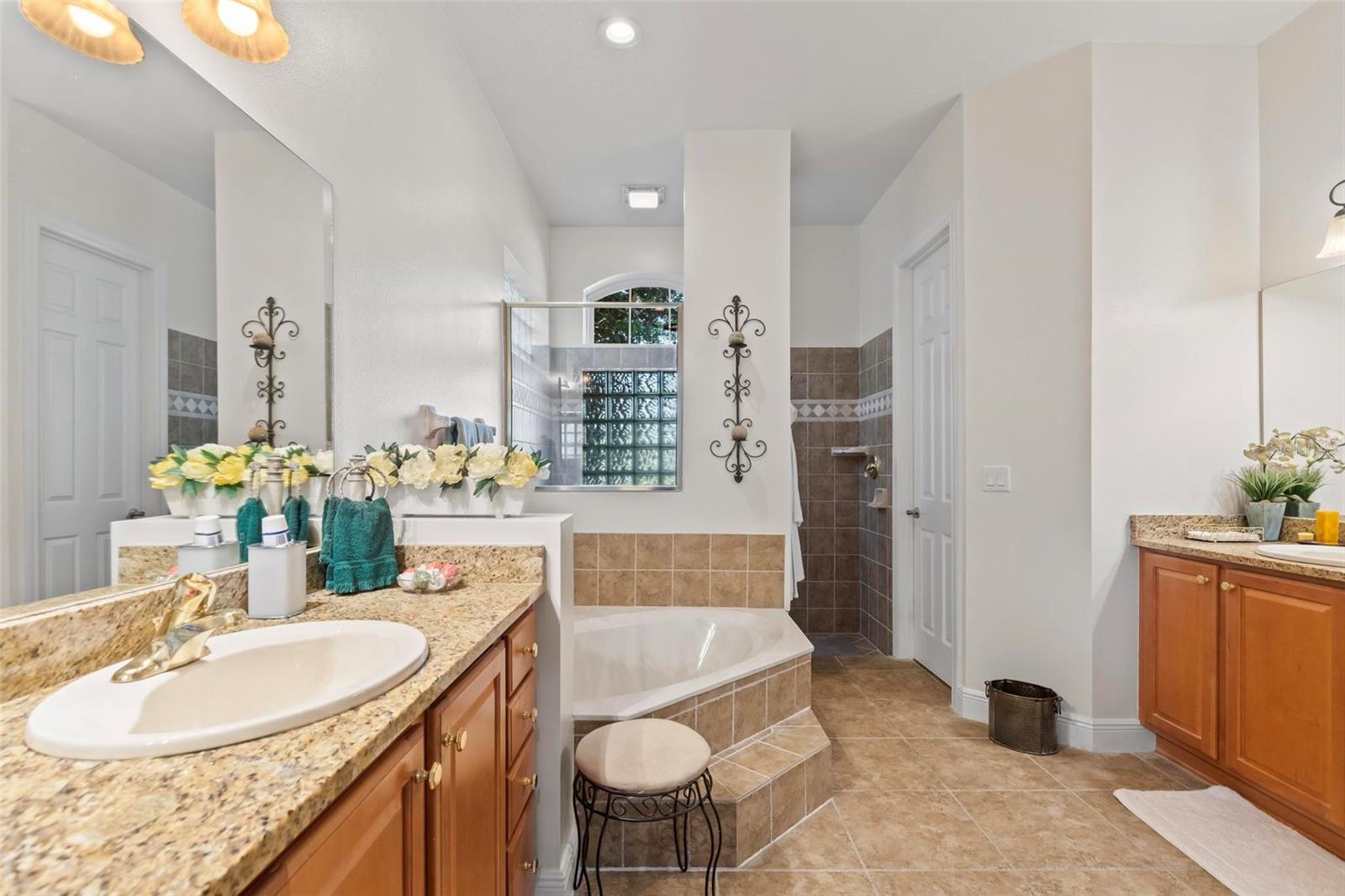 131 Brownstone Lane