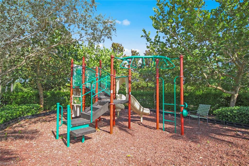 8590 El Mirasol Ct
