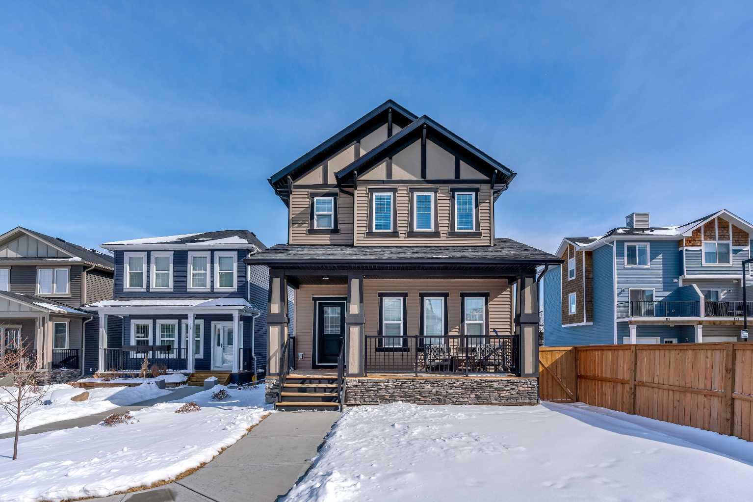 43 Ravenstern Point SE