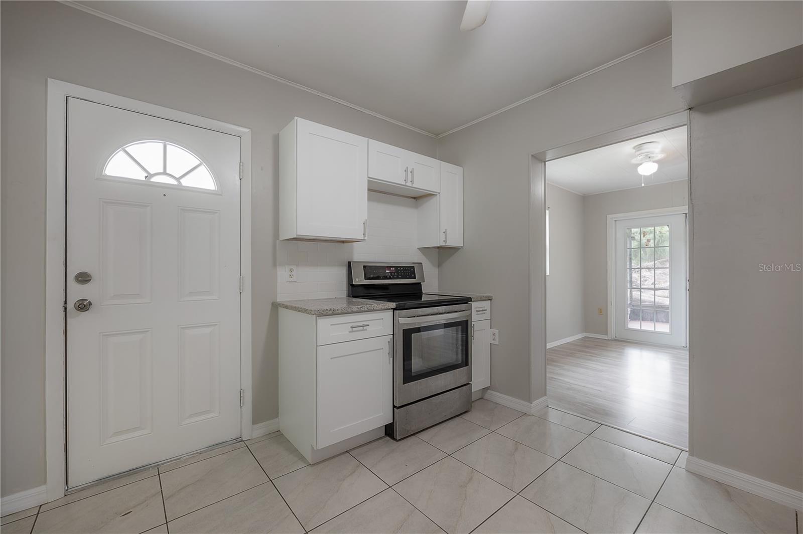 10411 N Woodmere Road