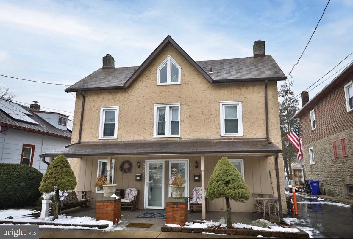 528 East Ave  