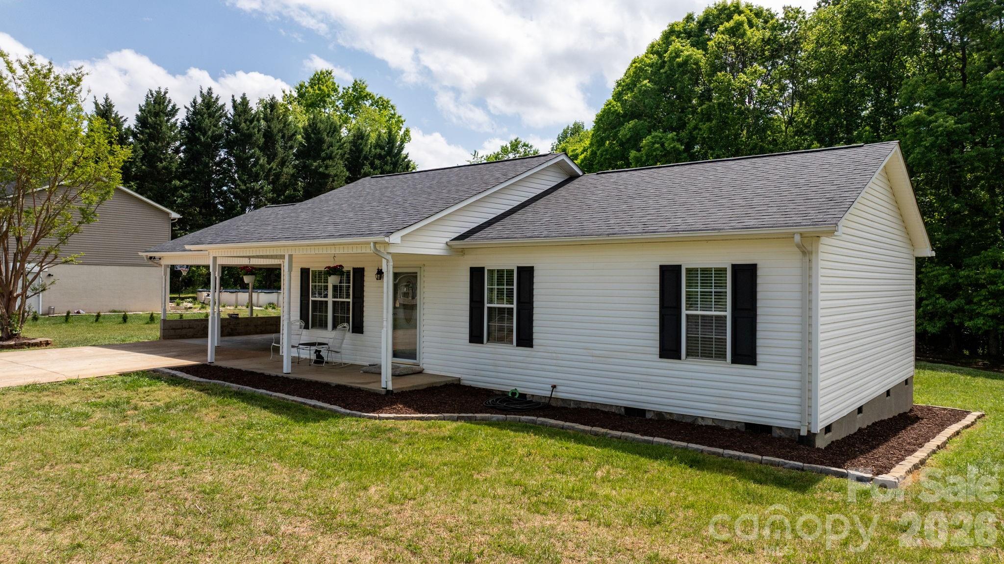 900 Pine Mountain Road