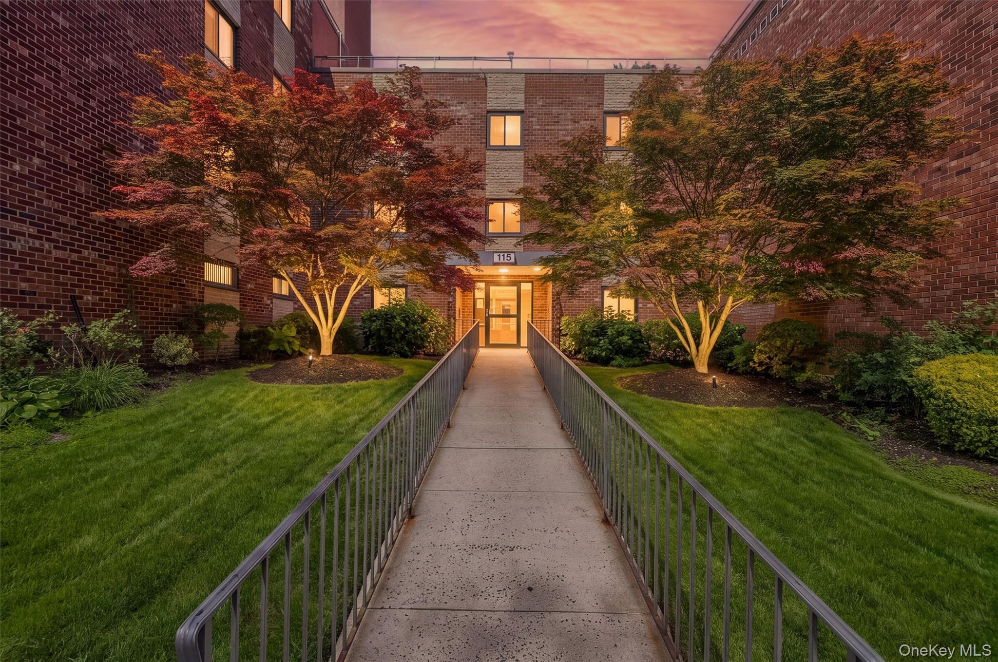 115 Dehaven Drive 305