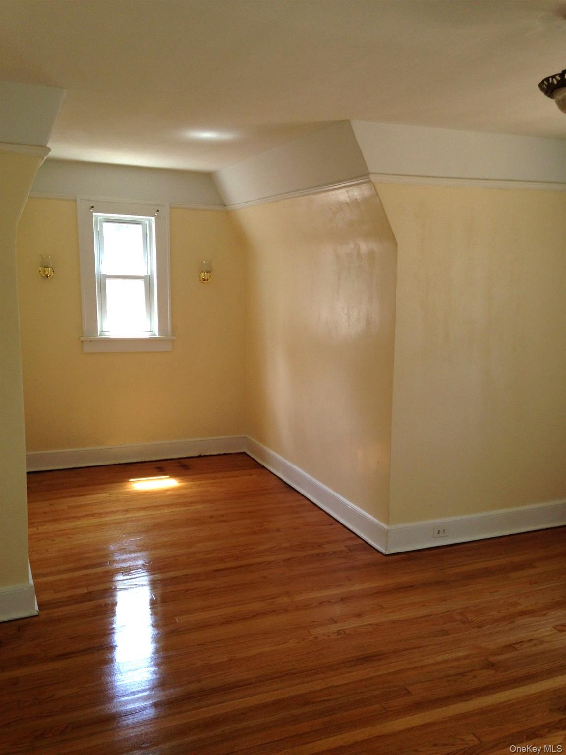 1 Hammond Street