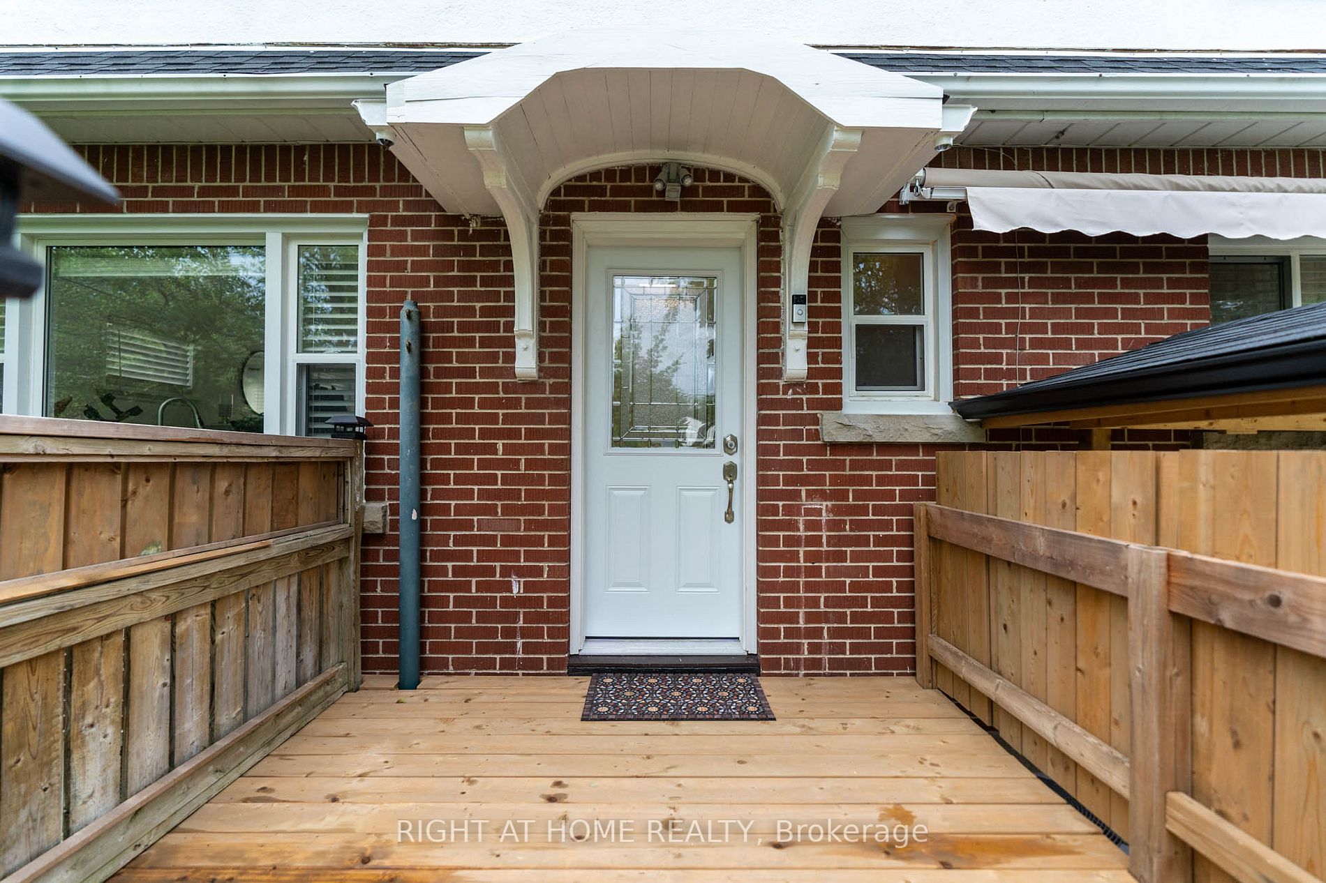 105 Glenridge Ave