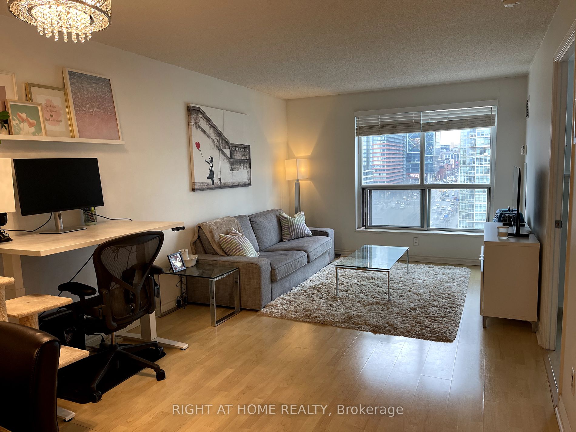 410 W Queens Quay 1205