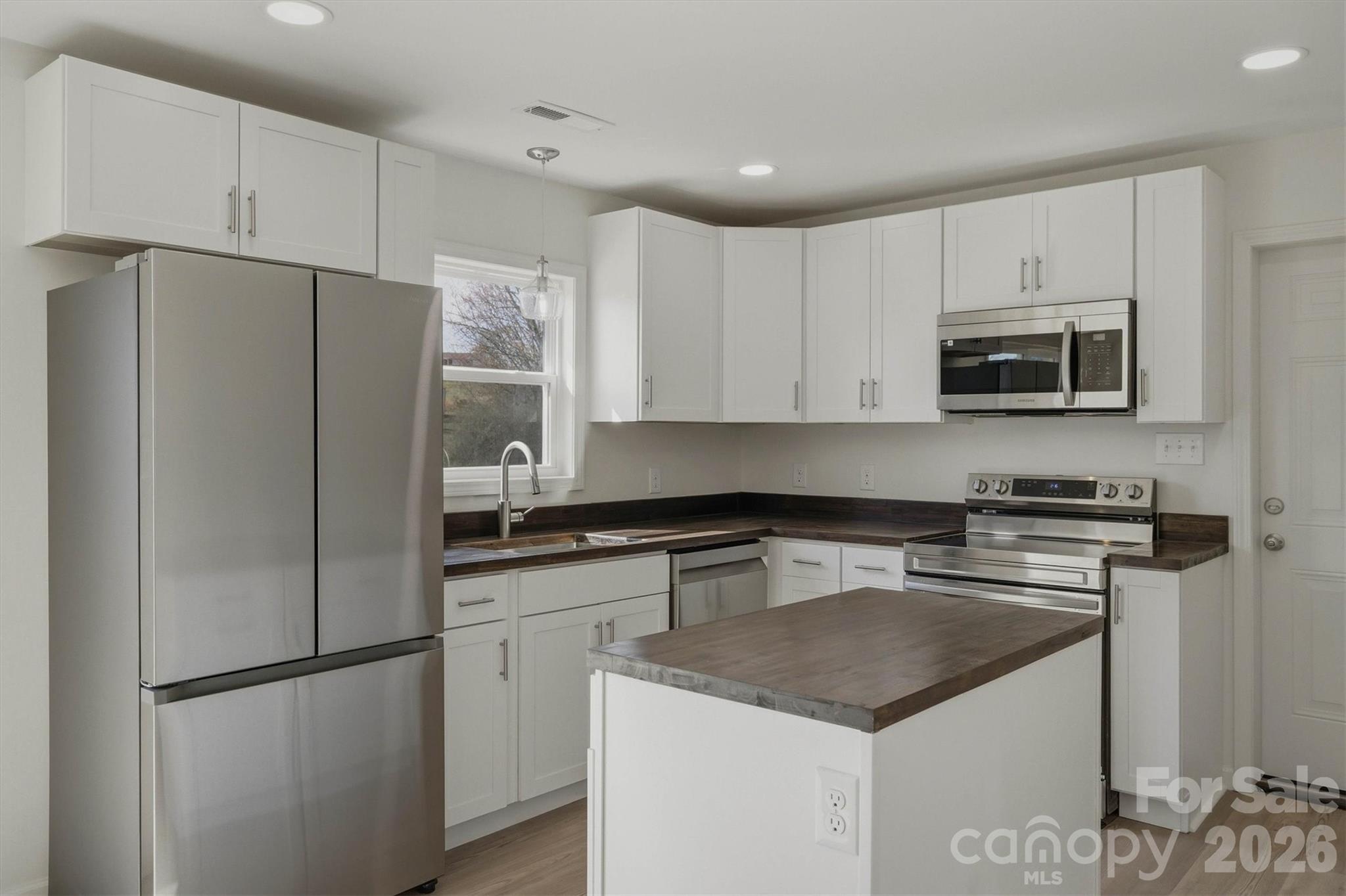 2621 Fairwood Drive SE