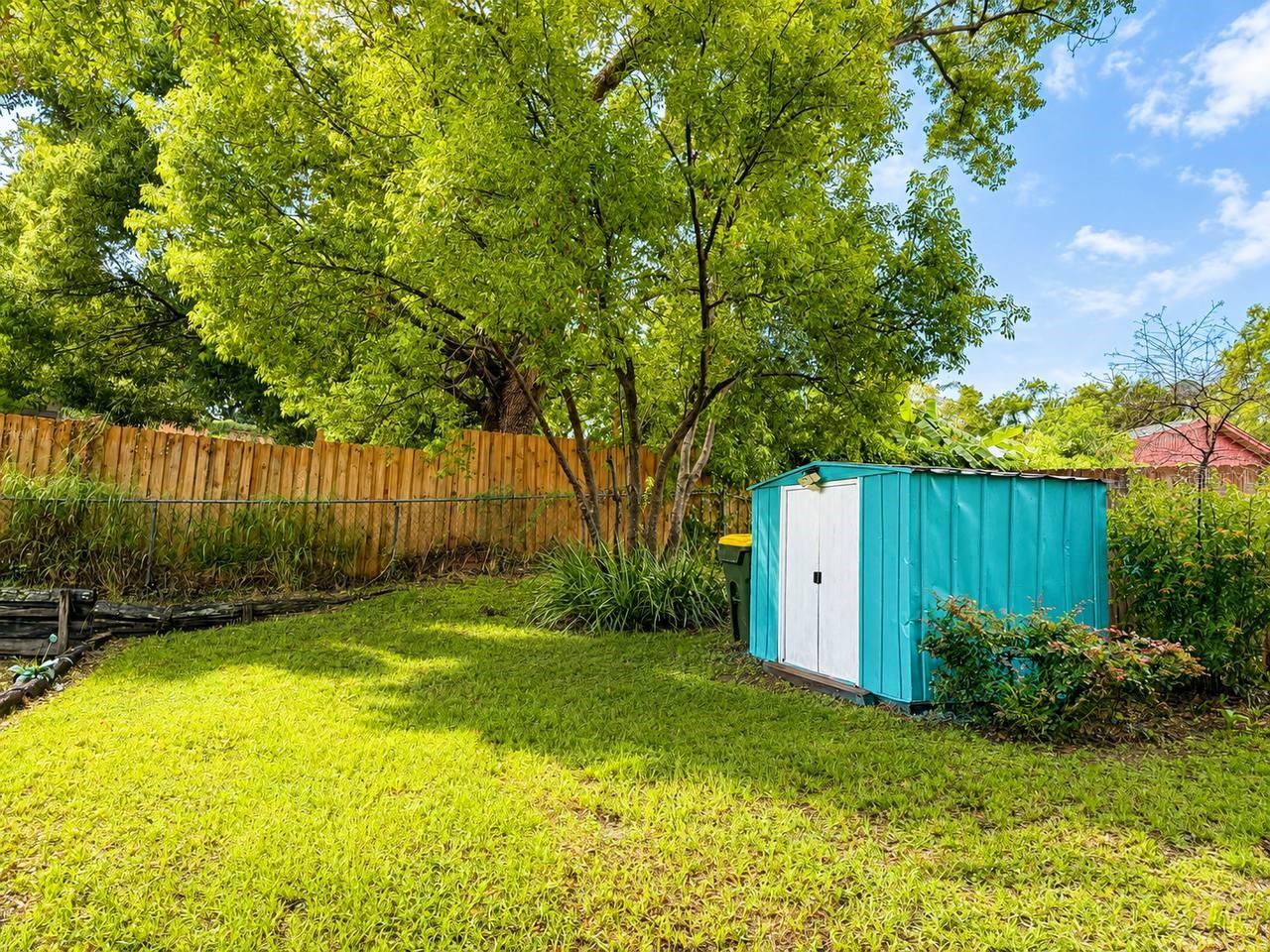 290 Hillside Drive