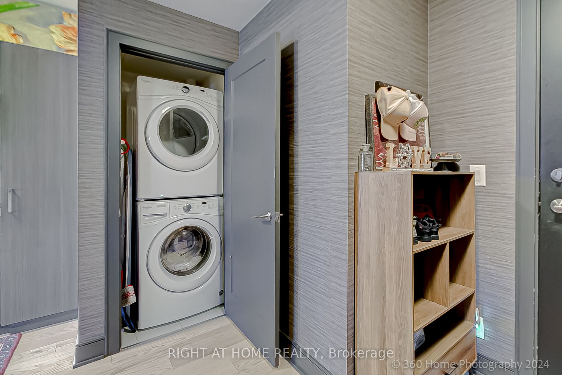 1575 W Lakeshore Rd 227