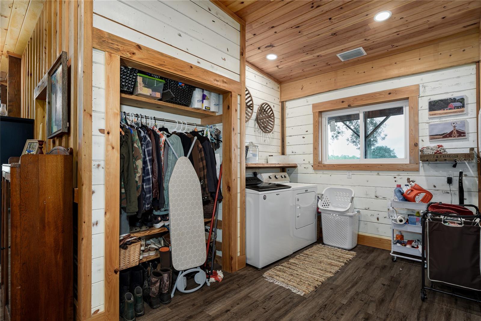 1126 & 1144 County Road 665