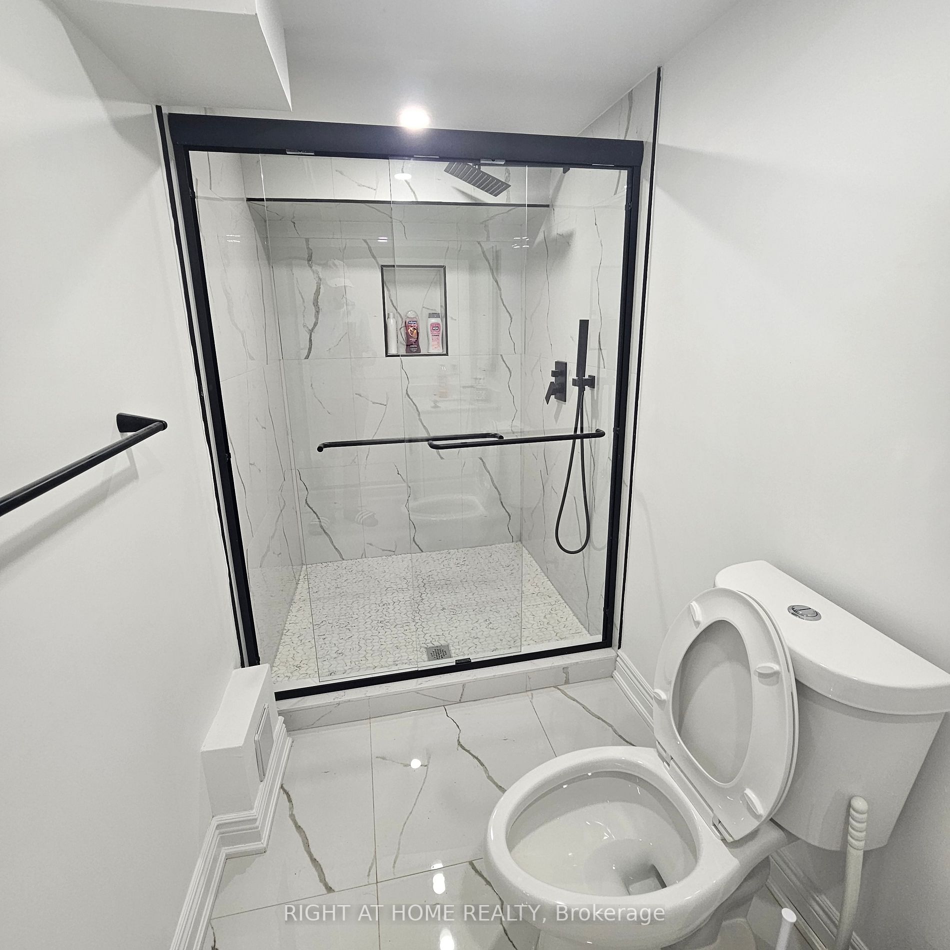 32 Truffle Crt Bsmnt