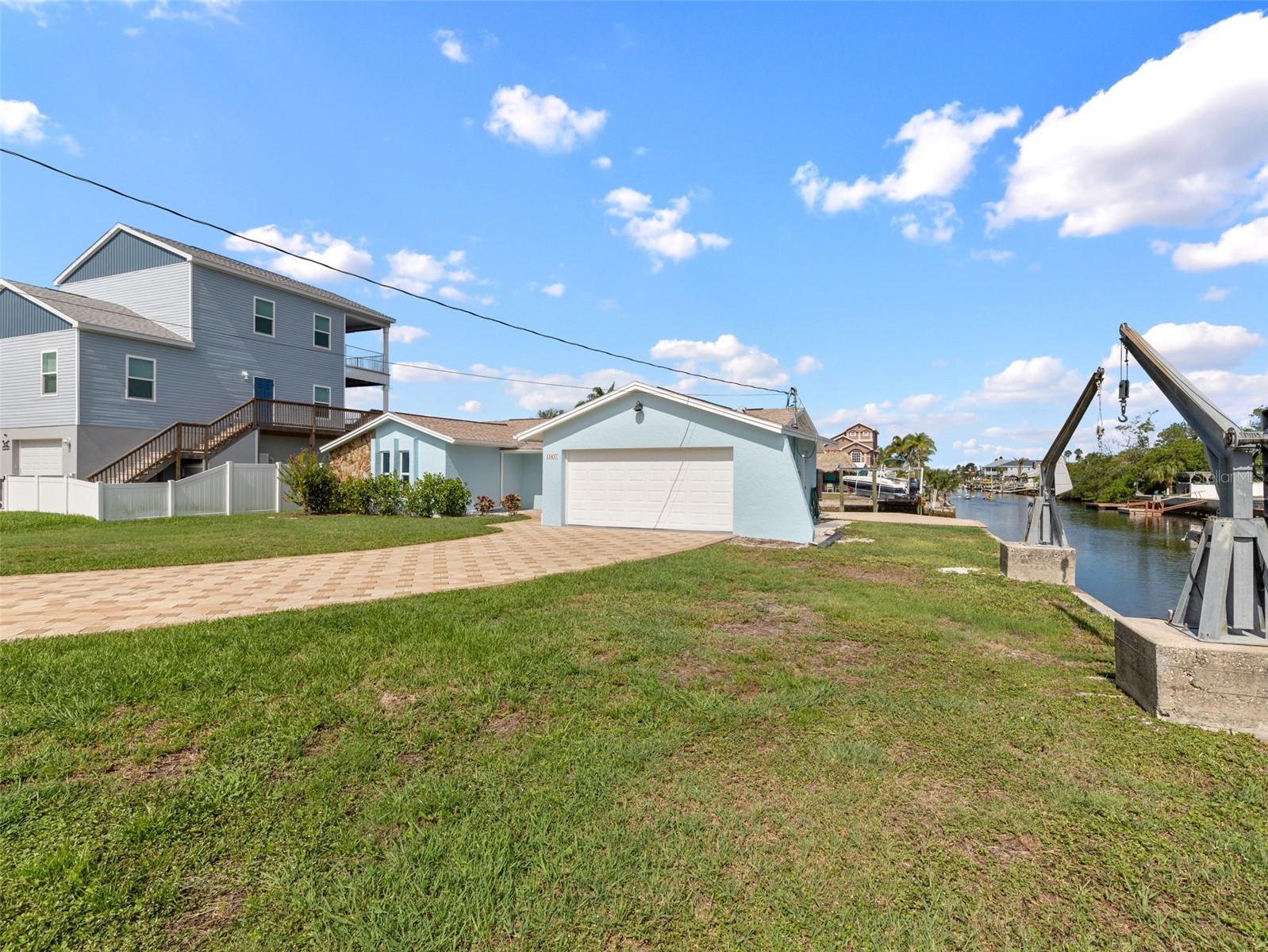 13437 Lisa Drive