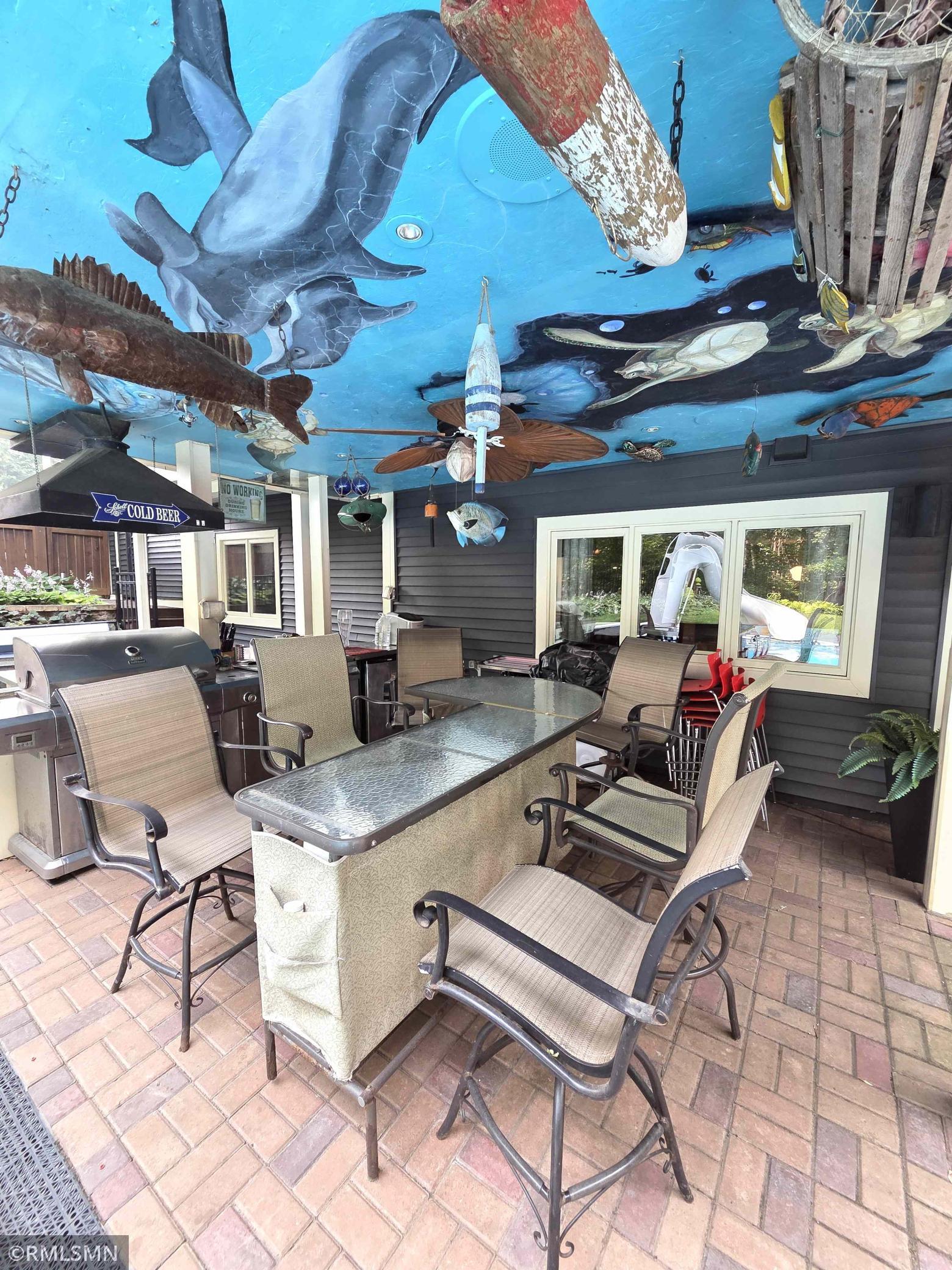 13060 Oakview Lane N