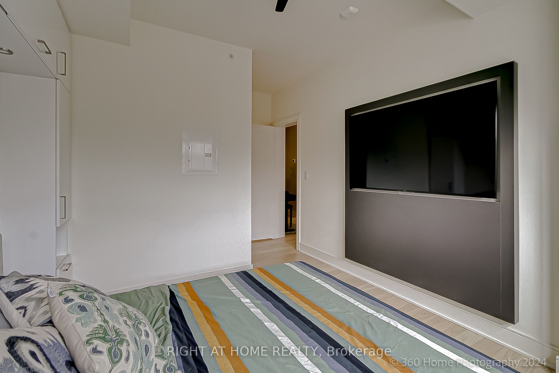 1575 W Lakeshore Rd 227