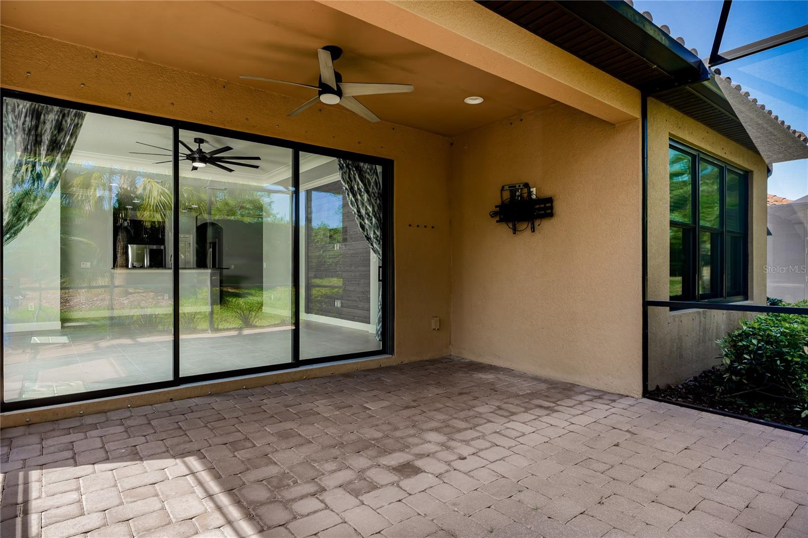 10413 Highland Park Place