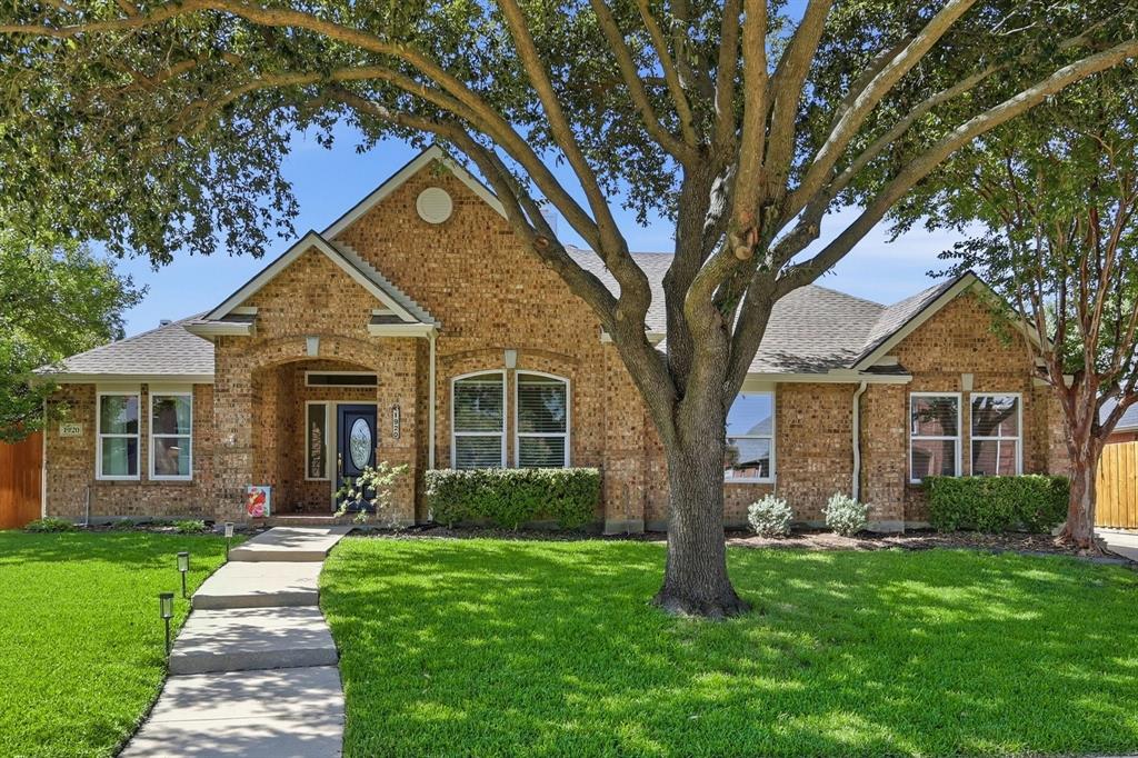 1920 Overlook Ridge Drive