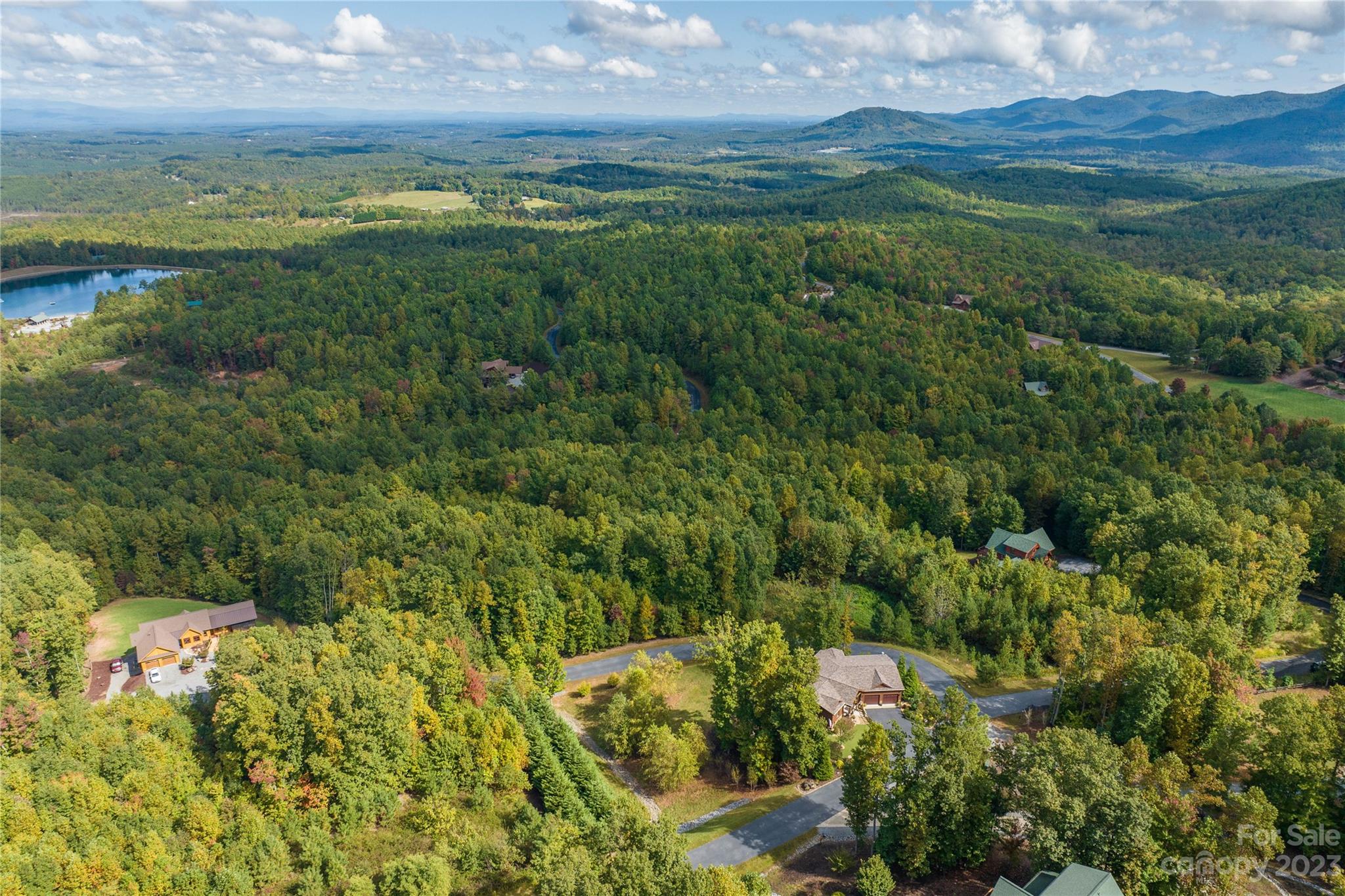 315 Lakeview Trail 427