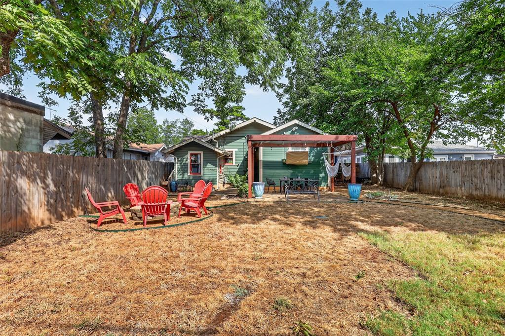 1216 NW 39th Street