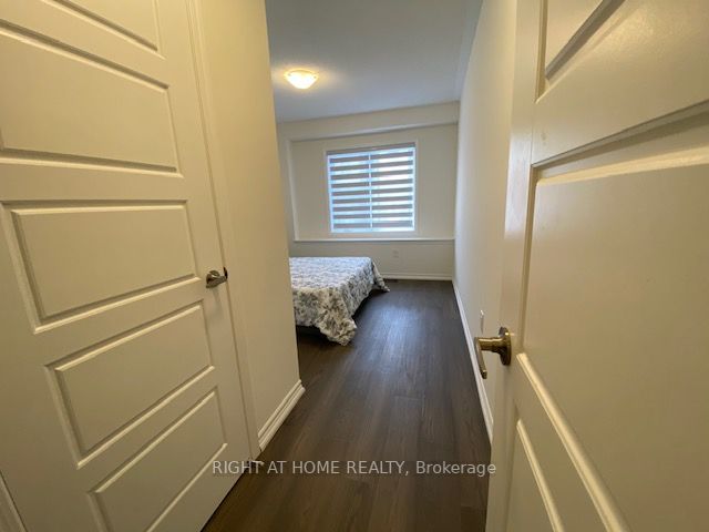 1125 Leger Way 25